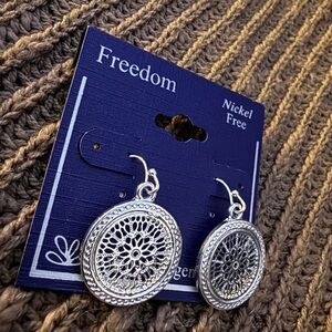 Silver Filigree Earrings